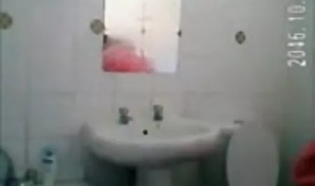 गधा और नशे में हो रही में हिंदी भोजपुरी फिल्म सेक्सी कमबख्त