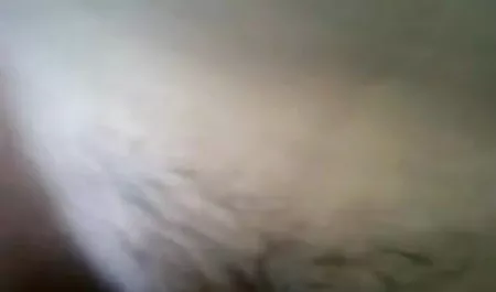 स्थिति 69 में, महिला के पैर हिंदी फिल्म हड सेक्सी पाला