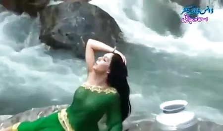 अमेरिकन हिंदी फिल्म सेक्सी हिंदी कॉलेज