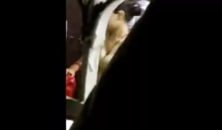 मैं हँसे के रूप में मैं अपने मुँह सेक्सी पिक्चर दिखाओ वीडियो में बैठे