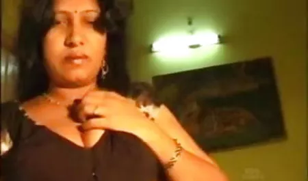 दो पुरुषों के एक ही समय में पतला कर रहे हैं और अंगों के साथ गोज़ आंसू सेक्सी फिल्म हिंदी में देखने वाली वीडियो