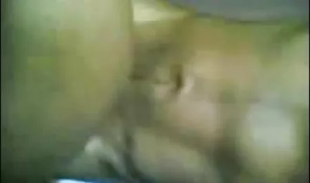 चर्बी स्ट्रोक पूरी तरह परतदार हिंदी फिल्म सेक्सी सेक्सी और एक्सफ़ोलीएटिंग हैं