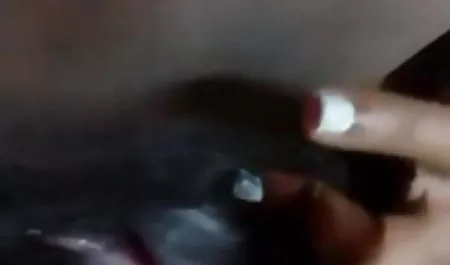 छोटे स्तन सुनहरी भारतीय हिंदी ब्लू फिल्म हस्तमैथुन पतली