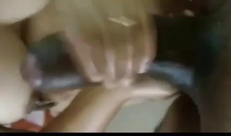 लड़की बेकार है और सेक्सी फिल्म हिंदी वीडियो मूवी मुश्किल कमबख्त हो जाता है