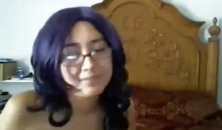 एक असाधारण कहानी में एक ब्लू पिक्चर ब्लू सेक्सी बेडरूम के साथ सिंडी Cheyenne केटी एंडरसन और लोगान नमकीन पानी