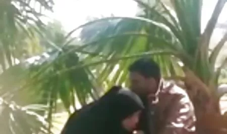 सुरक्षा अधिकारी कोहरे के हिंदी सेक्सी फिल्म फिल्म साथ ब्रुक को पकड़ा और सभी छेद खोजा.
