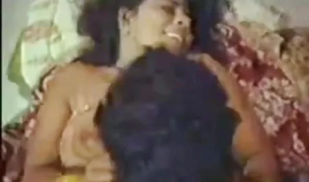 मैं अपने अंडरवियर से सेक्सी फिल्म वीडियो में हिंदी दूर ले गया और मैं कैंसर है