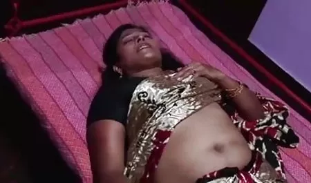 समलैंगिकों बिस्तर बॉलीवुड सेक्सी फिल्म हिंदी में हंसी