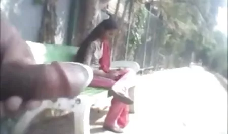 रूसियों सेक्सी फिल्म हिंदी में वीडियो छत पर हैं