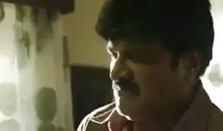 वह गलती से मेरी माँ जो उसे बिल्ली मोज़ा के हिंदी फिल्मों का सेक्स माध्यम से पाला पाला है