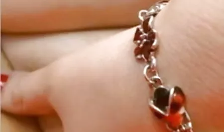इस आदमी को फोन पर उसकी प्रेमिका की सेक्स हिंदी पिक्चर वजह से लटका