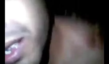 पड़ोसी हिंदी फीचर फिल्म सेक्सी कमबख्त गधा में हॉट महिला