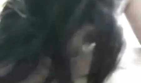 क्या हर कोई मुख्य गली में चलता हिंदी फिल्म सेक्सी पिक्चर है, लड़कियों को अपने कपड़े उतार