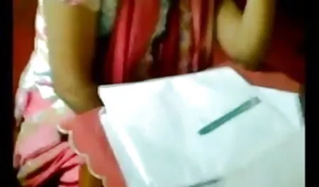 दो गर्म स्कूल के जोड़ों फिल्म सेक्सी फुल के साथ-साथ एक फिल्म में बकवास