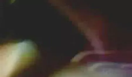 धनुष के साथ एक लड़की मुर्गा बेकार है और उस हिंदी में सेक्सी फिल्म दिखाइए पर बैठता है