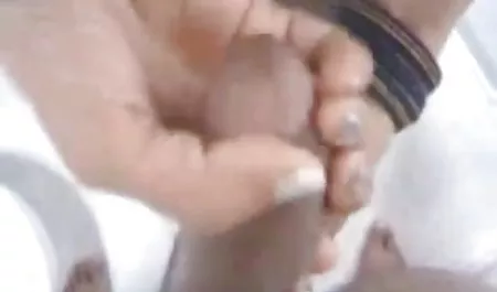 उत्तम कुत्ते शैली टूटती हिंदी सेक्सी फिल्म कॉमेडी
