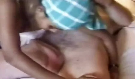 मैं पेशाब करने के हिंदी फिल्म अरे सेक्सी लिए घाटी के पास गया.