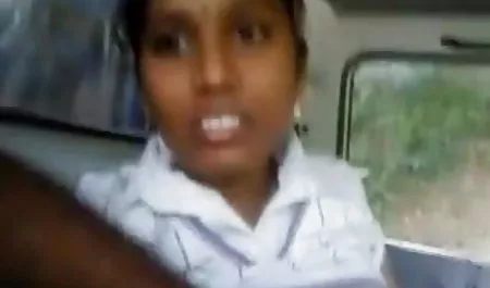 वह कोन में उसके लाल बाल घूमती है और फिल्म सेक्स फिल्म सेक्स सह के साथ थोड़ा फूट वरशिप छिड़काव